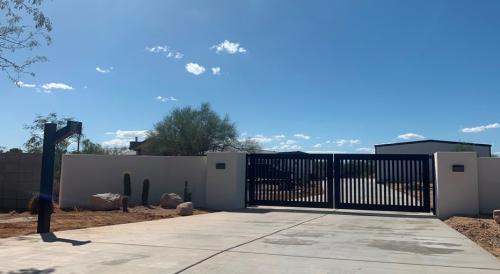 Oro Valley swing gate installation front